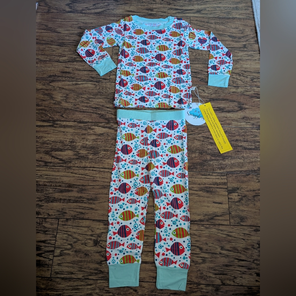 NWT Bamboo Vibrant Fish Print 2‎ Piece Long Sleeve Pajama Set